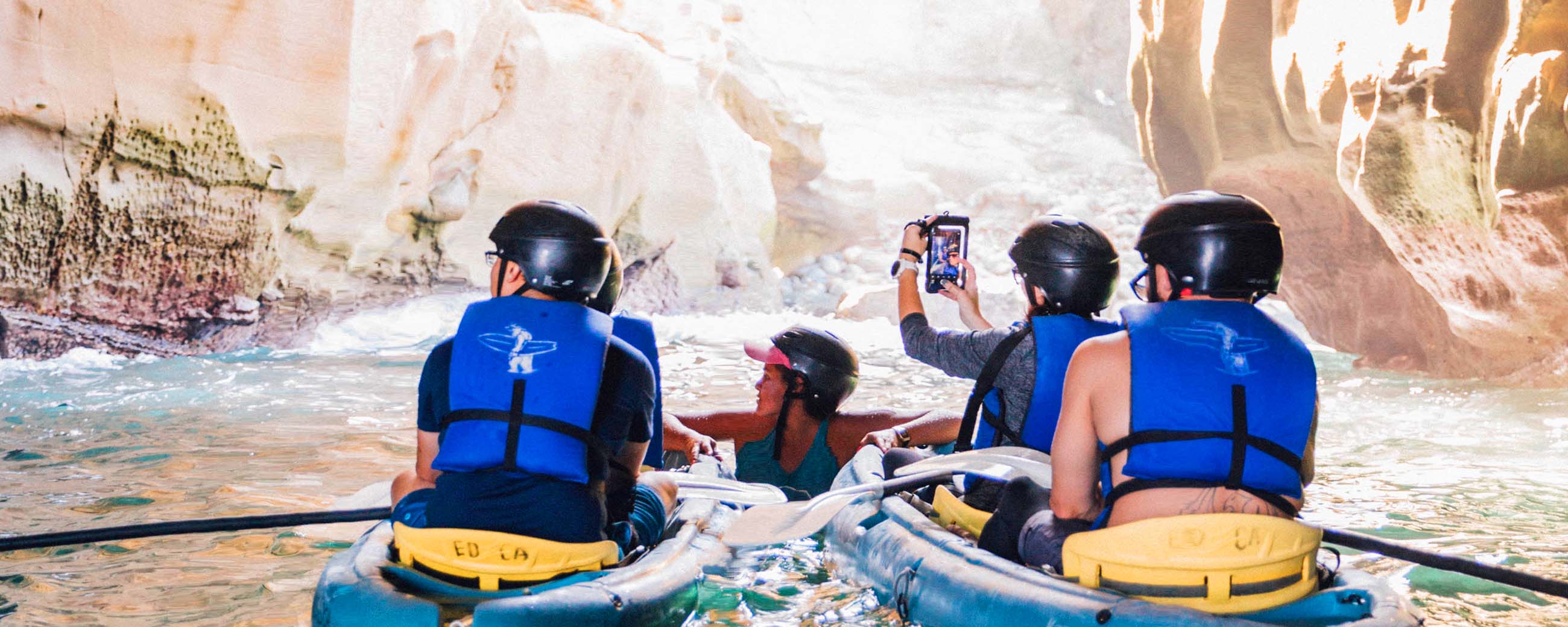 Kayaking tour through Seven Sea Caves in La Jolla, San Diego with Everyday California.