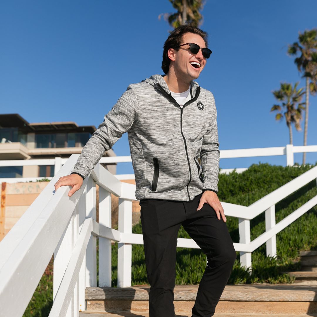 Palisade White Fleck Zip Up on the beach in La Jolla California