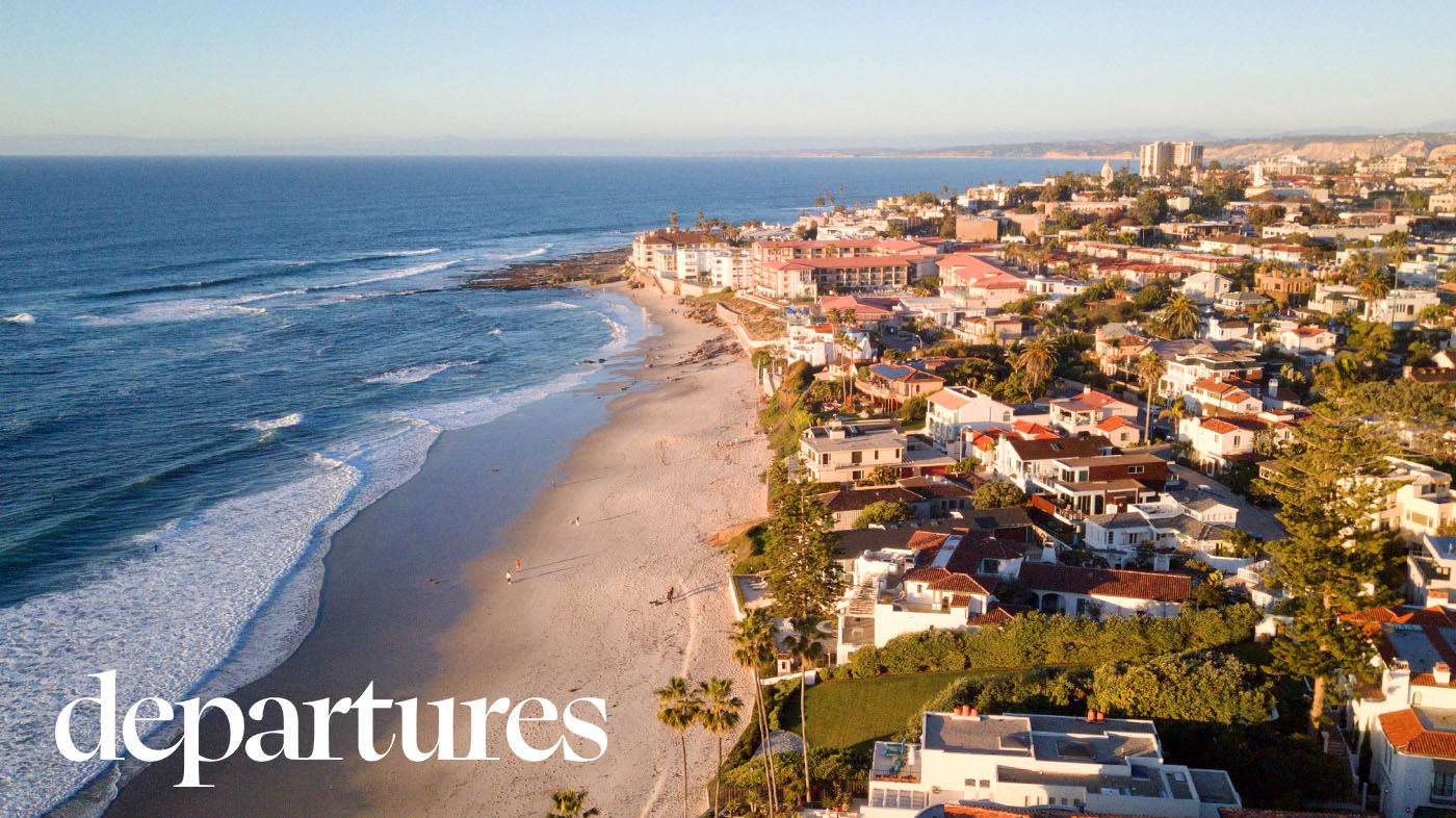 Drone photo of beachfront houses in San Diego.