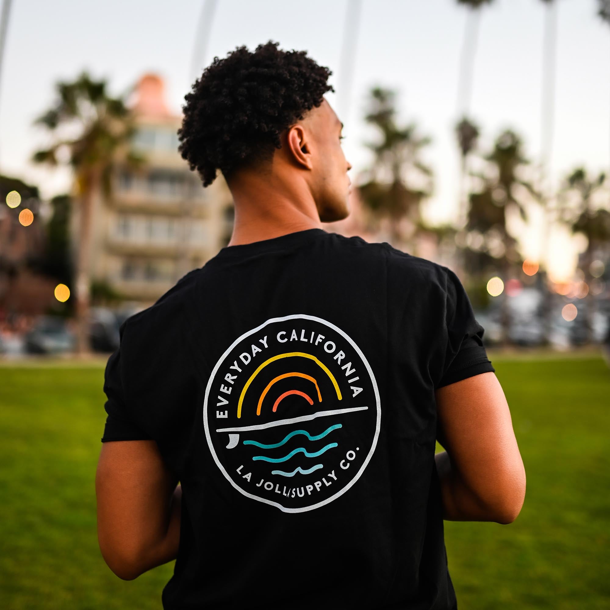 Everyday California’s best selling Cabrillo tee. Pretend that summer never has to end with this relaxed fit tee. Sun, surf and sea graphic on the front and back.